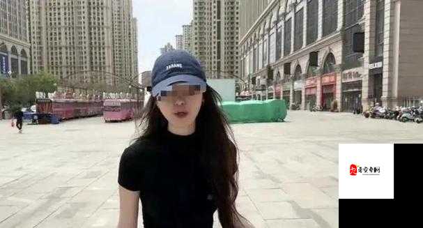 离异男携 D 奶前妻拍视频:揭秘网红背后的情感纠葛