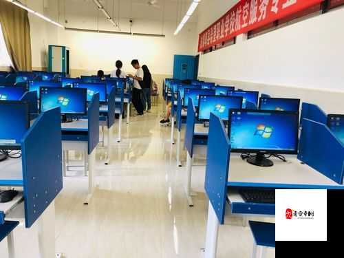 教室能否插自己电脑:学校规定与学生需求的碰撞