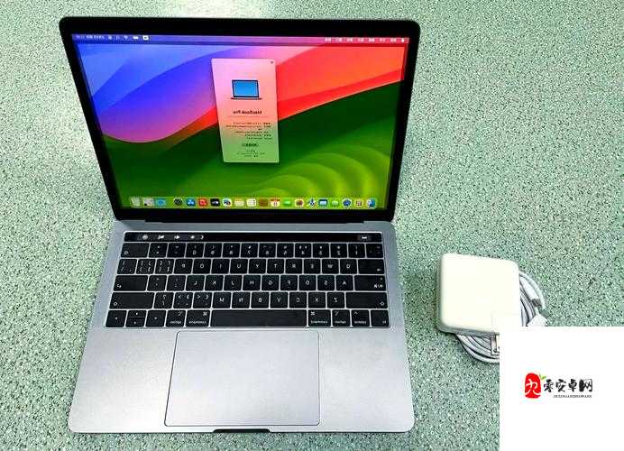 18 款 macbook pro 全方位解析:性能、设计、使用体验